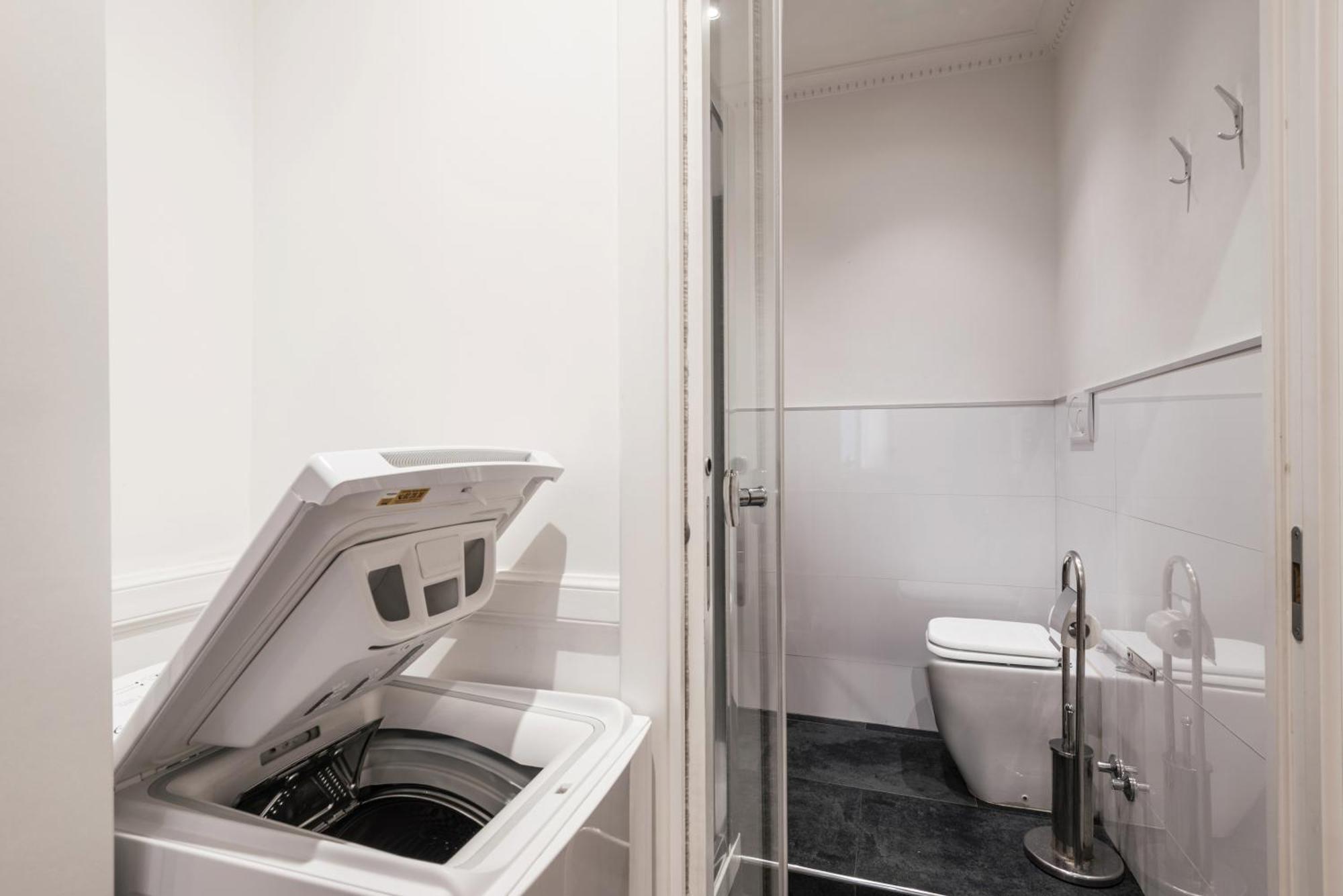 The Rent - In Testaccio District * Roma